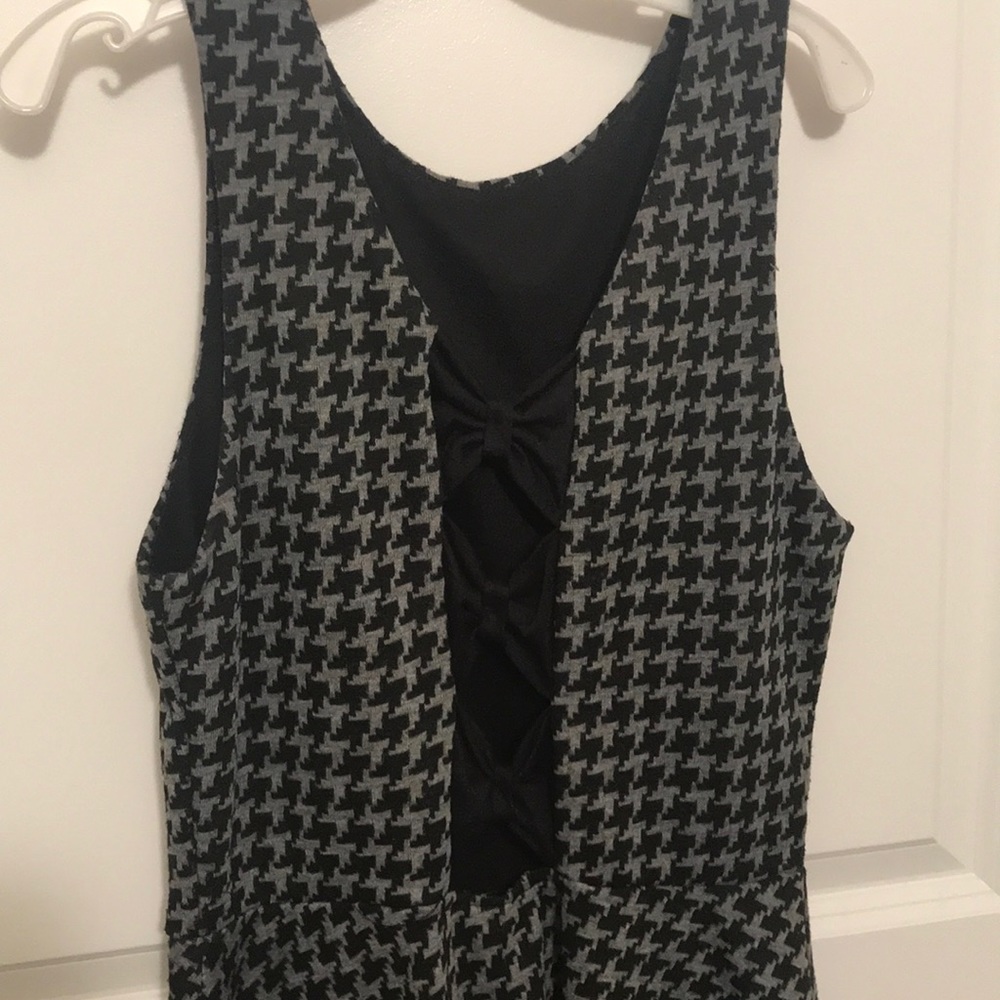 Hounds Tooth Grey and black flare dress small